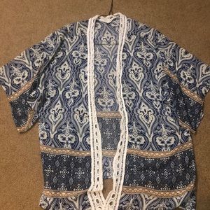 Mid-Sleeve Chiffon Kimono